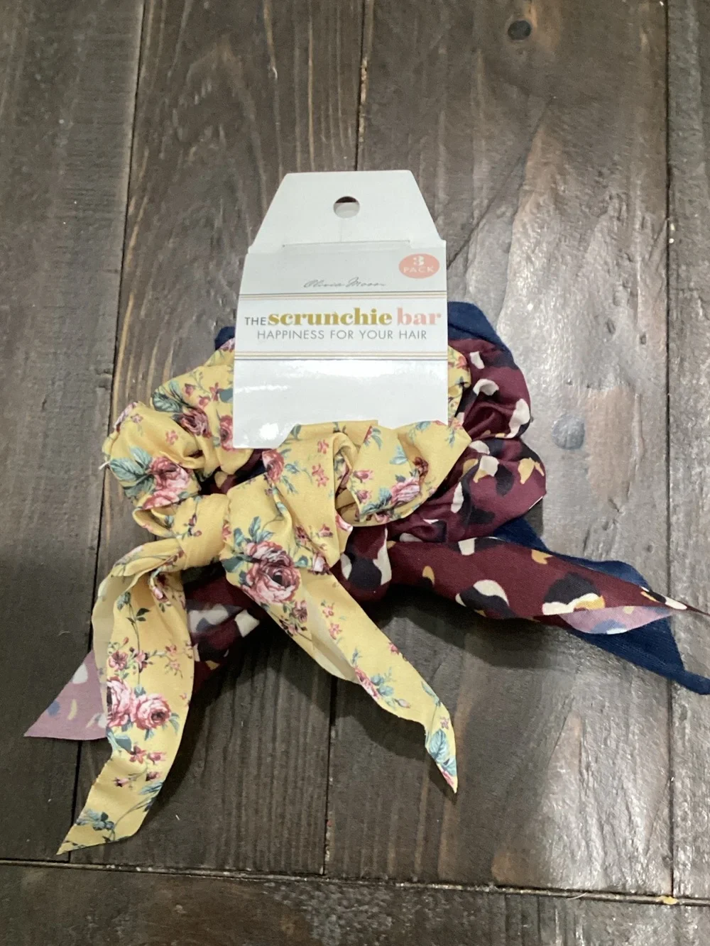 Olivia Moon‎ Yellow Floral & Burgundy Patterned Scrunchie Set